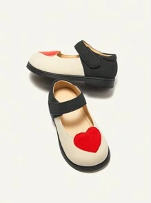 Cozy Pixies 1pair Fashionable Versatile Heart Princess Style Contrast Color Cute Toddler Girls Soft Bottom Flat Shoes, Baby