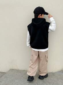 3 件套青少年男孩休闲韩版字母和图形印花连帽衫、无袖背心和宽松运动裤套装，适合学校、花园、海滩、生日、春季、夏季、秋季、冬季 - 彩色 - 查看 2