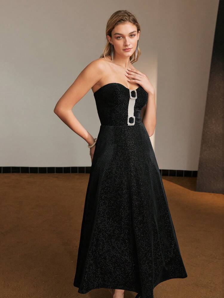 VELVET RHINESTONE BUCKLE FRONT FLARE HEM TUBE DRESS