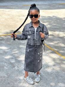 SHEIN Explorewe Tween Girl Casual Fashionable Ripped Washed Black & Grey Denim Outfit