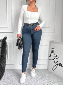 RueChic 98%Cotton Plus High Waist Skinny Jeans - Medium Wash - View 4