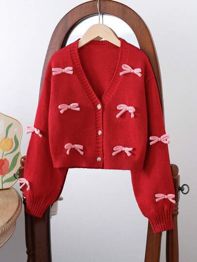 SHEIN Elladie kids Chaqueta corta de punto con lazo 3D elegante, versátil, cómoda y suave, estilo minimalista cálido, apropiado para usar en casa, para ir al trabajo, a la escuela, de paseo o a fiestas, adecuado para otoño/invierno, para niñas preadolescentes