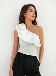 SHEIN Privé Blusa asimétrica de hombros con borde de hoja blanca, elegante para vacaciones y trayectos - Blanco - Ver 6