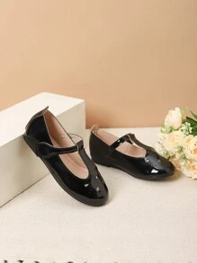 1 Pair Fashionable Spring/Autumn Girls Hollow Out Flat Shoes - Black - View 2