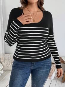 SHEIN VCAY Plus Size Scallop Trim U-Neck Slim Fit Pullover Sweater