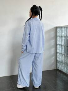 SHEIN WESTFADE Young Ensemble trois pièces pour fille préadolescente : chemise à manches longues rayée, pantalon et caraco, style urbain et à la mode, idéal pour le printemps et l'automne.