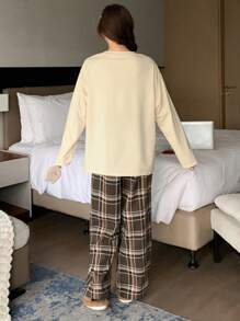 DAZY Cute Deer Graphic Loose Top & Plaid Pajama Pants Two-Piece Loungewear Set