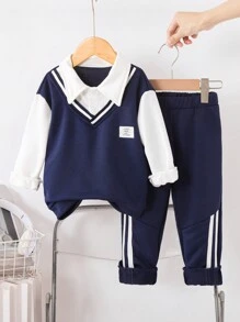 2 件装年轻男孩休闲校服 Polo 领撞色缝线上衣和撞色带装饰运动裤套装，适合春秋冬季日常穿着 - 寶藍色 - 查看 1