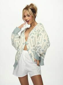 MISSGUIDED Fuzzy Knit Button Front Cardigan Slouchy Drop Shoulder V Neck Sweater Winter Snowflake Pattern Cozy Holiday Casual Loungewear - Multicolor - View 5