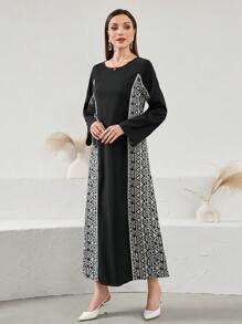 Al Najma 阿拉伯风格优雅色块花卉印花拼接喇叭袖连衣裙 - 黑色 - 查看 5
