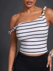 Hauture Quần áo mùa đông cho nữ, Áo crop top không tay in họa tiết sọc cổ bất đối xứng, dây đeo vai xoắn, thường ngày, đa năng. Mặc hàng ngày - Đen và trắng - Xem 3