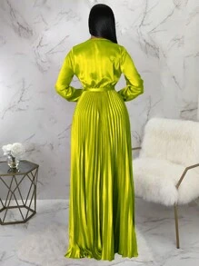 Đầm maxi nữ thanh lịch cổ chữ V, xếp ly, có thắt lưng - Màu vàng - Xem 2