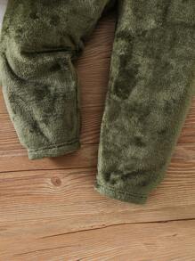 SHEIN 2pcs Young Boy Dinosaur Embroidered Round Neck Long Sleeve Pullover And Pants Soft & Comfortable Plush Flannel Pajama Set, Autumn/Winter