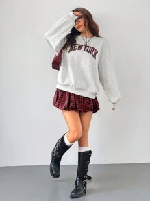 SHEIN EZwear 女孩 Y2K 学院风音乐节红色格子迷你泡泡裙