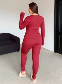 Dazy Petite Plus V-Neck Contrast Lace Slim Fit Top And Leggings Pajama Set, Wine Red, Suitable For Christmas, Chinese New Year, And All Seasons