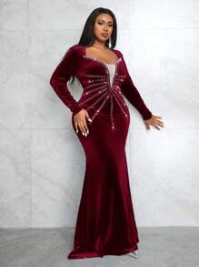 Slaydiva Plus Size Sequin Embellished Long Sleeve Velvet Mermaid Dress, Blue, Suitable For Formal Occasions