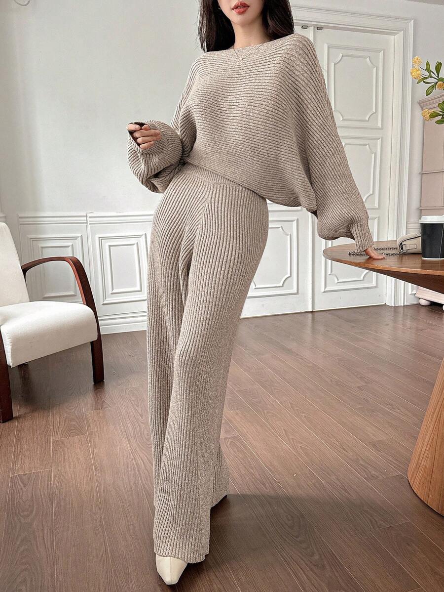 DAZY 2 件套女士纯色蝙蝠袖毛衣和裤子，秋冬