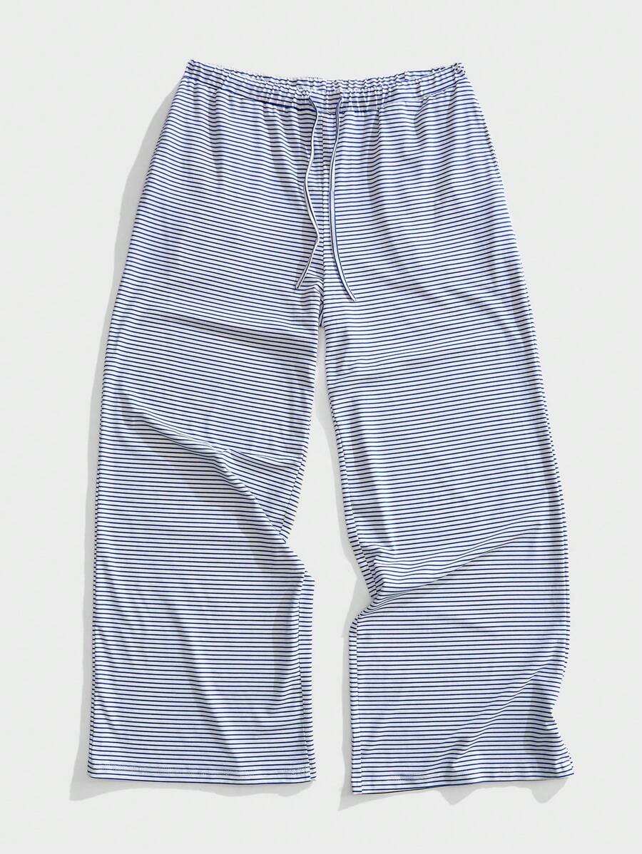 Forever 21 Casual Men's Wide Leg Pants Airport Men Outfits Fall/Winter - Blue and White - View 1