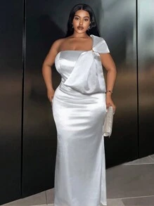 Slaydiva New 2024 Thanksgiving Women Outfit, Plus Size White Slanted Collar Pearl Bow Cocktail Dress, Holiday Clothes, New Year Party Dress