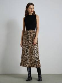 SHEIN Privé 女式高腰仿麂皮拼接 A 字裙，开衩猎豹印花 - 卡其色 - 查看 6
