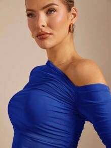 SHEIN BAE 1pc Solid Color Asymmetrical Ruched Fitted Casual Long Sleeve T-Shirt - Royal Blue - View 7