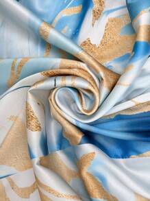 SHEIN Clasi Camisa de tallas grandes con mangas farol, cuello en V y estampado colorido