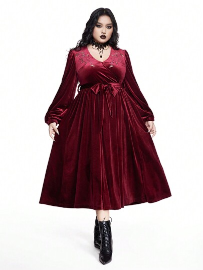 Goth Gothic Sexy Snake Vine Embroidered Plus Size Deep V-Neck Velvet Long Sleeve Dress