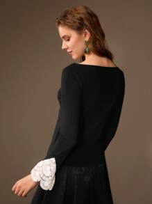 MOTF PREMIUM 船领撞色花边喇叭袖 T 恤 - 黑色 - 查看 6