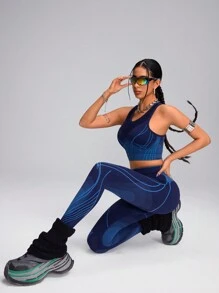 Innovista 2pcs Seamless 3d Jacquard Flowing Lines With Netted Structure Sport Woman Sets,Dynamic Stripes Seamless Middle Support Racerback Push Up Sports Bra & Workout Biker Leggings Set,Yoga Gym,High Waist Leggings Sets,Blue Sets,Fall Winter Wear - Navy Blue - View 9