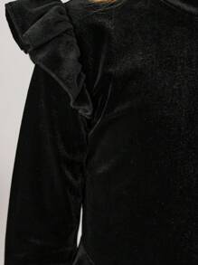 SHEIN Tween Girl Solid Color Velvet Knit Ruffle Trim Long Sleeve Dress, Suitable For Christmas - Black - View 7
