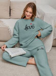 SHEIN Cottnline 2Pcs Pelush Love Embroidery Detail PJ Set - Green - View 4