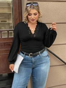 SHEIN Clasi 大码女式休闲纯色蕾丝喇叭袖 T 恤，秋季 - 黑色 - 查看 5