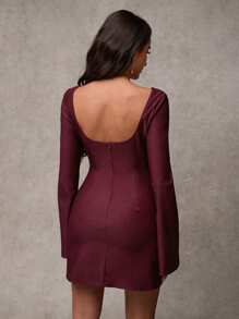 SHEIN BAE Váy mini mỏng tay chuông màu đỏ tía thanh lịch cho nữ Váy dạ hội Váy dạ hội ngắn mùa thu cho nữ Váy đỏ tía cho nữ Váy công sở thường ngày mùa thu cho nữ Váy dài đến đầu gối cho nữ Trang phục Giáng sinh mùa thu cho nữ/Váy công sở Siren/Váy trang trọng/Váy lễ tạ ơn cho nữ/Váy mini tay dài/Váy Giáng sinh cho nữ/Váy đỏ tía - Màu Đỏ Sâu - Xem 2