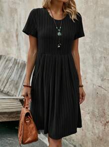 EMERY ROSE Women's Round-Neck Short-Sleeve  Green Mid-Length Dress For The Summer - Black - View 4