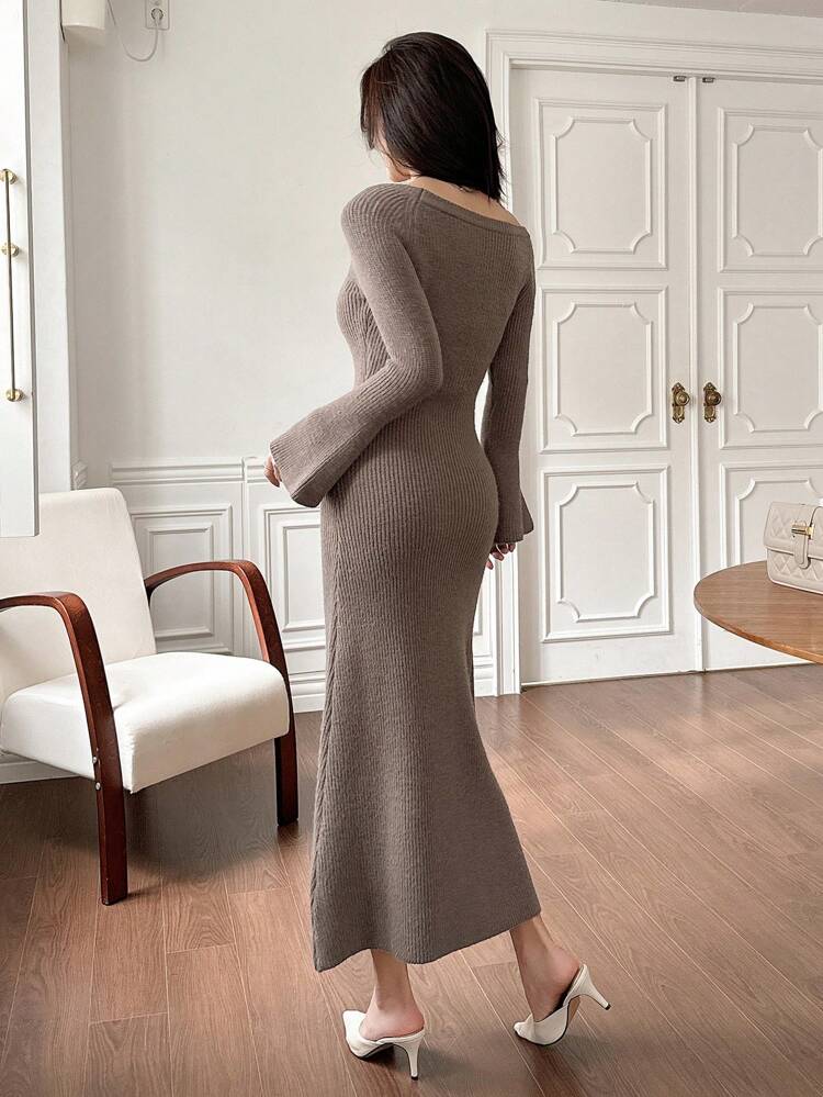 Women's Solid Color Off-The-Shoulder Flare Sleeve Fitted Elegant Sweater Dress, Autumn/Winter