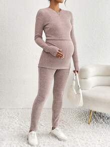 SHEIN Conjunto de 2 piezas de top de lactancia de manga larga de punto nervado y pantalones pitillo de maternidad, informal para otoño/invierno