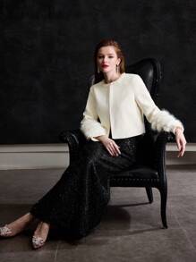 MOTF PREMIUM SOLID FUZZY PANEL FAUX PEARL DETAIL OVERCOAT - Beige - View 2