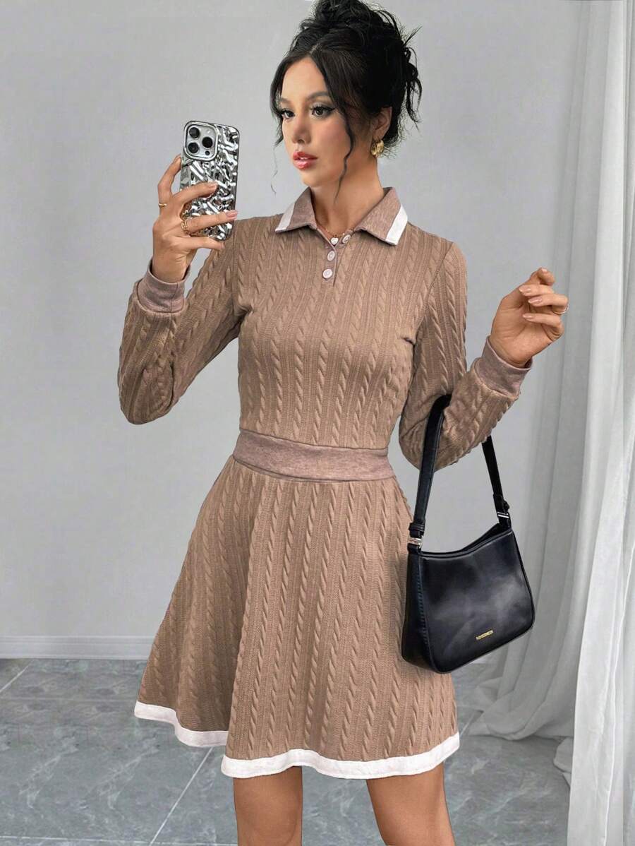 SHEIN Unity طقم ملابس علوية من القطيفة بياقة بولو كم طويل وتنورة خصر مطاطي باللون البني - قهوة بني - مشاهدة 1