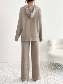 SHEIN 2 件套孕妇休闲纯色抽绳连帽长袖上衣和裤子套装，裤子套装，秋冬，孕妇装 - 卡其色 - 查看 2