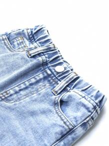 SHEIN Playful Pals 女婴纯色百搭破洞直筒牛仔裤 - 淺色水洗藍 - 查看 5