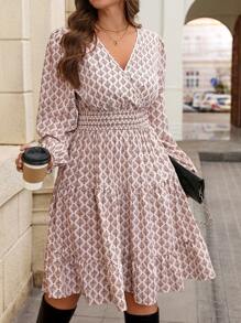 SHEIN Clasi Plus Size Women Plant Print Lantern Sleeve Overlap V-Neck Mini Dress - Multicolor - View 8