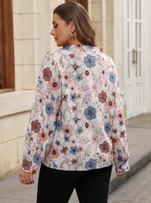 SHEIN Clasi Blusa elegante de manga larga con cuello en V y estampado floral para tallas grandes - Albaricoque - Ver 2