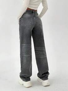 WOMEN HIGH RISE STRAIGHT JEANS