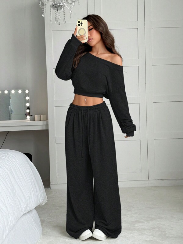 SHEIN EZwear Conjunto informal de mujer compuesto por sudadera corta con cuello asimétrico de unicolor y pantalón ancho de chándal con cordón en la cintura