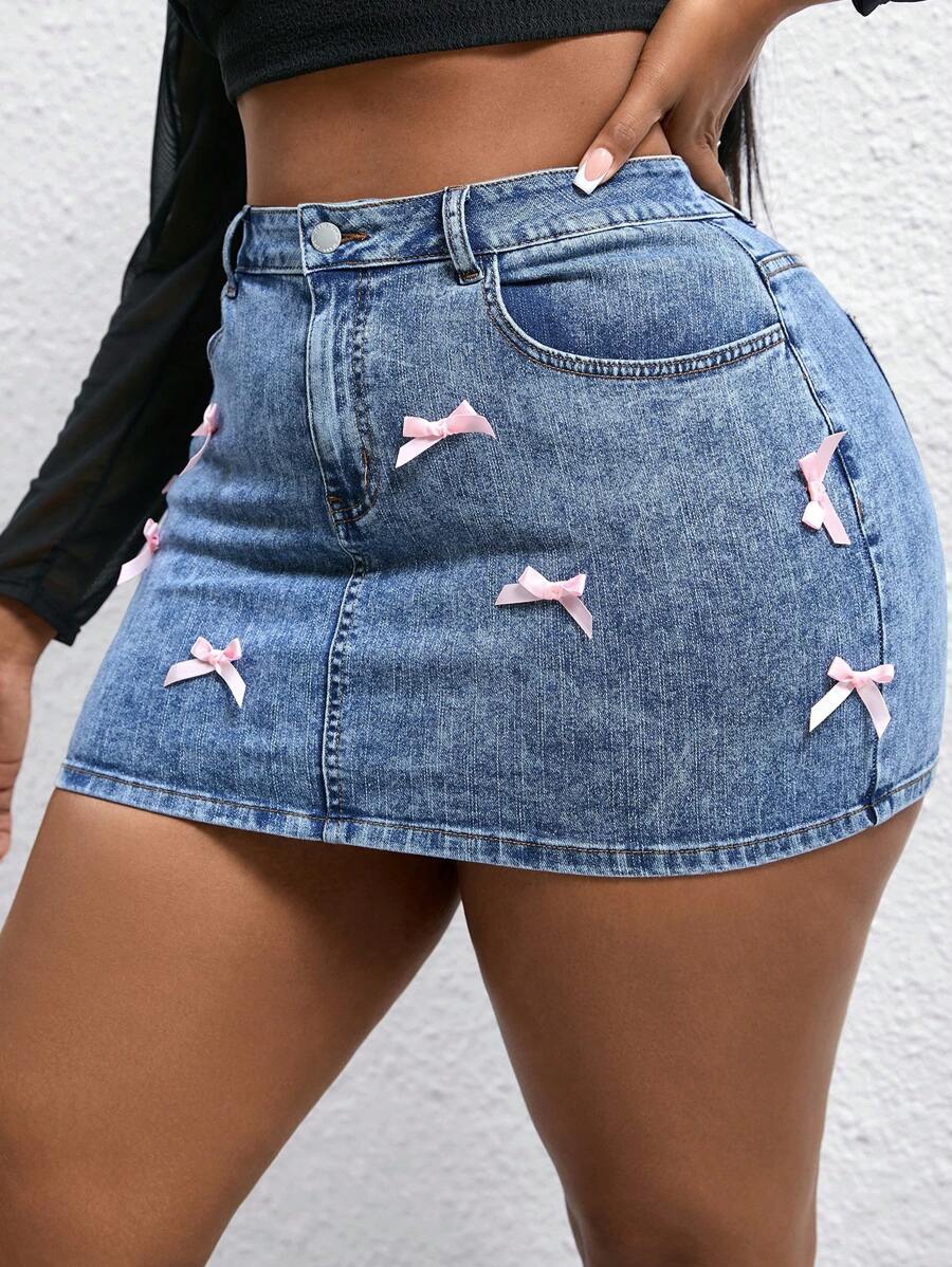 SHEIN SXY 大码紧身迷你蝴蝶结蓝色迷你牛仔裙秋季女款夏季 - 中等水洗藍 - 查看 1