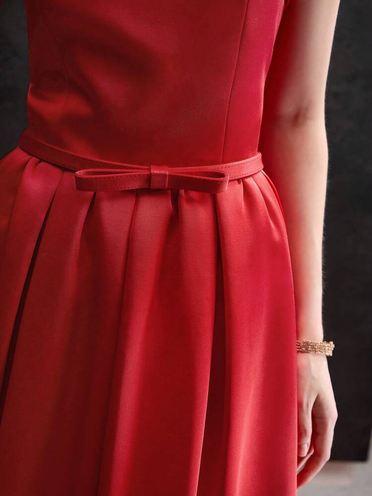 MOTF Soiréza SOLID FLARE HEM TUBE COCKTAIL DRESS WITH BOW BELT