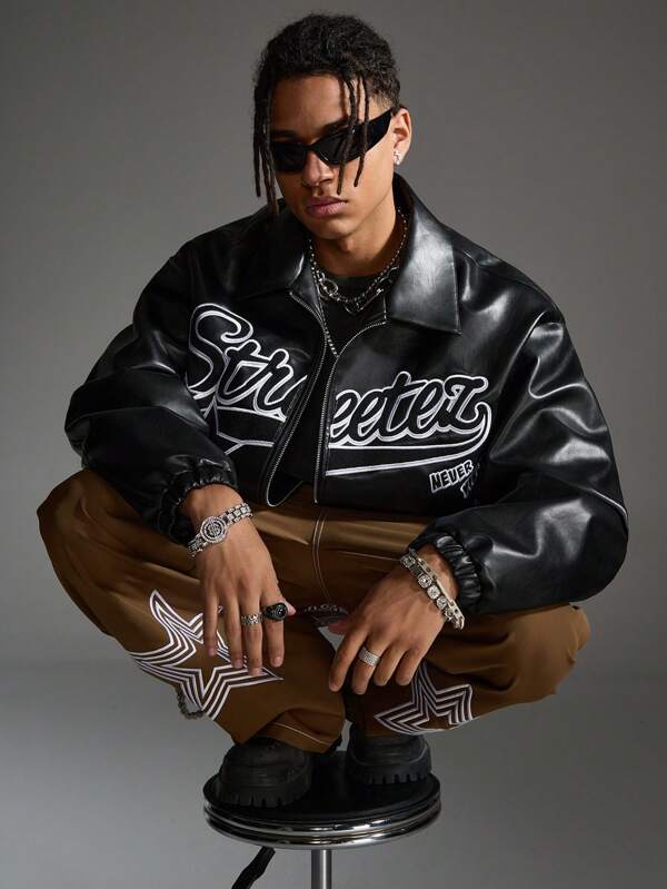 AXEPEAK Giacca casual in pelle PU con chiusura lampo e collo, stile bomber vintage con stampa a lettere, manica lunga, adatta come regalo per amici, marito o ragazzo, collezione streetwear