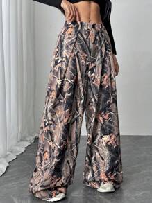 Chiquease Women's Maple Leaf Print Casual Loose Pocketed Sweatpants, Autumn/Winter