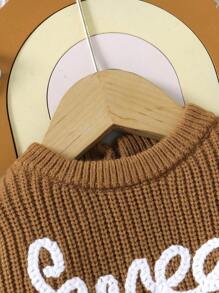 SHEIN Baby Girls Sweet Handmade Flower & English Letter Embroidery Decor Baby Bodysuit, Vintage Style Round Neck Long Sleeve, Snap Crotch Design, Comfortable & Adorable For Baby Crawling & Everyday Wear