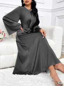 Veilorie 1pc Women's Casual Arabian Modest Long Sleeve Dress, Minimalist Fashion For Daily Wear Long Evening Dresses